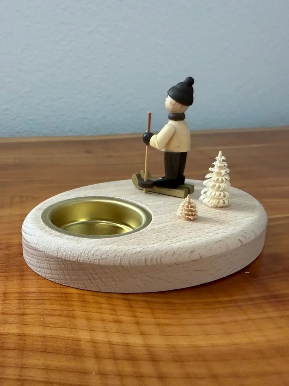 Saico Originals Erzgebirge Tealight Holder Wooden Skier Figurine Made in Germany